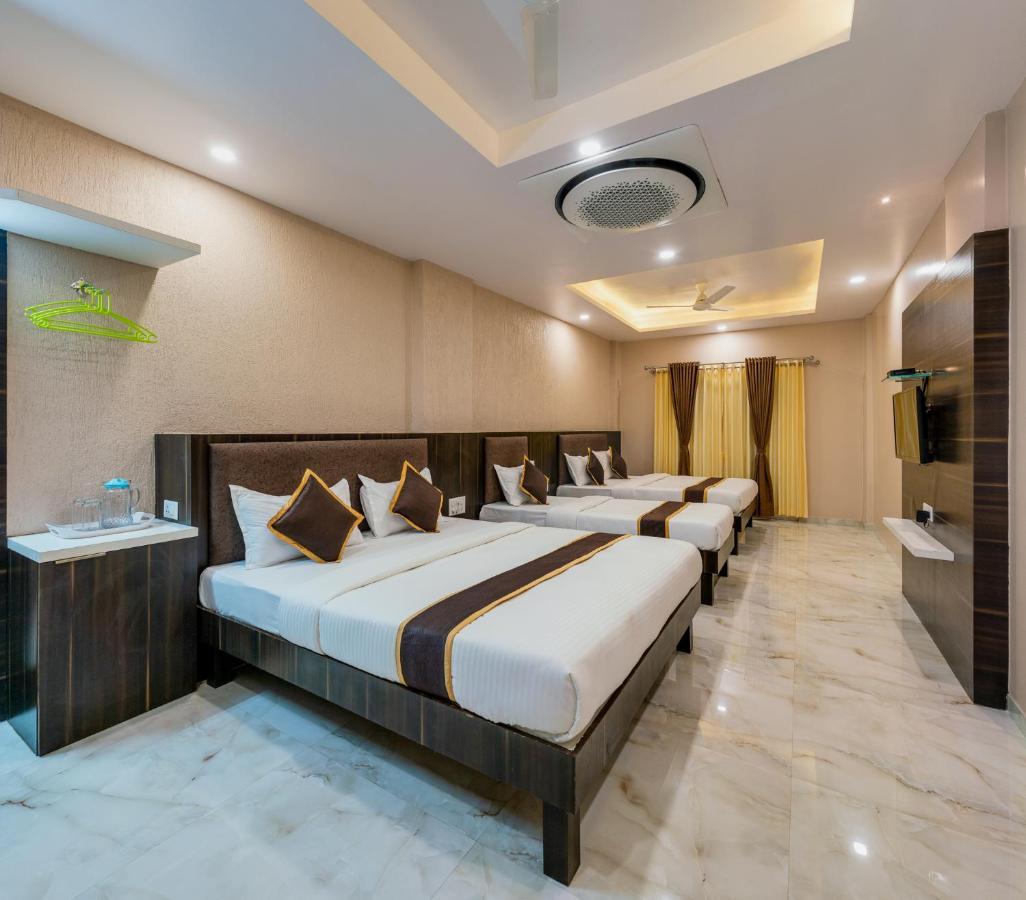 Hotel Aatithya Satkar Near Mahalaxmi Temple Колхапур Экстерьер фото