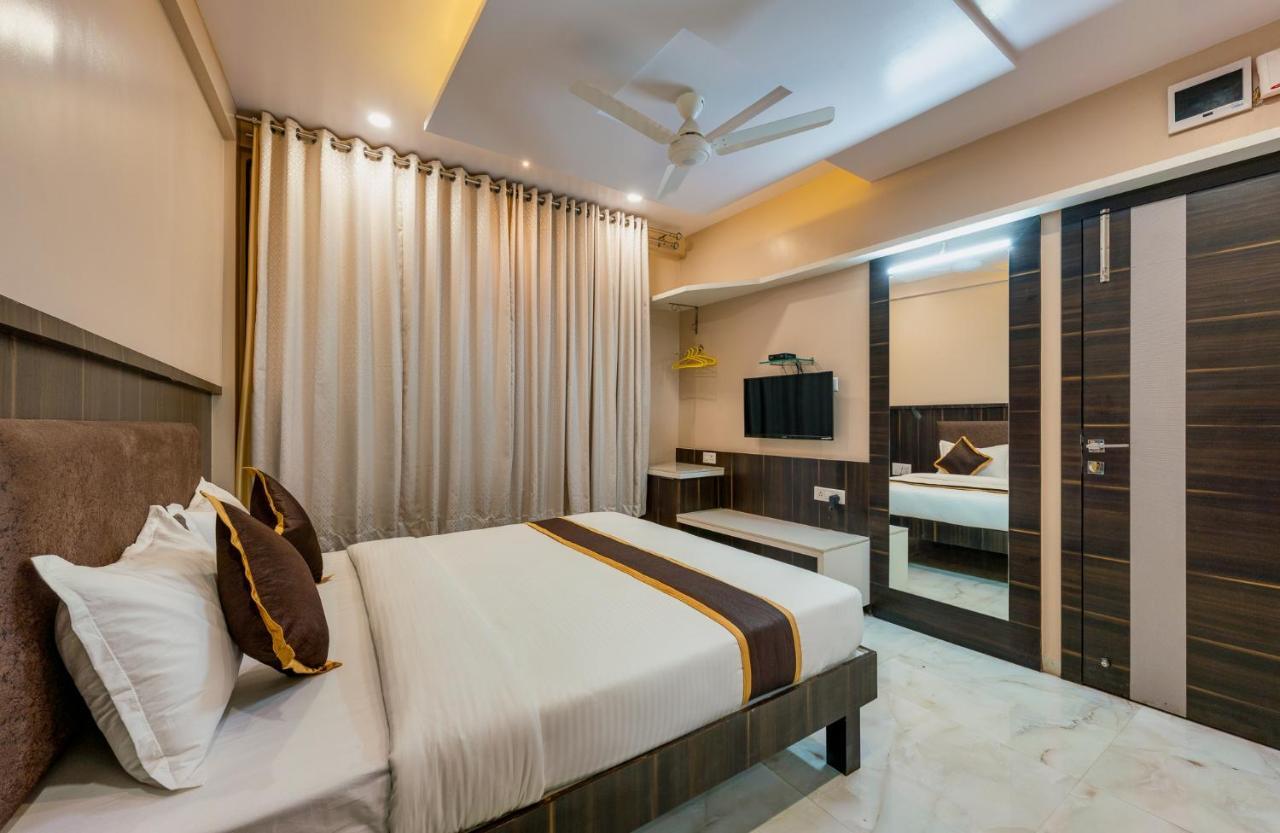 Hotel Aatithya Satkar Near Mahalaxmi Temple Колхапур Экстерьер фото