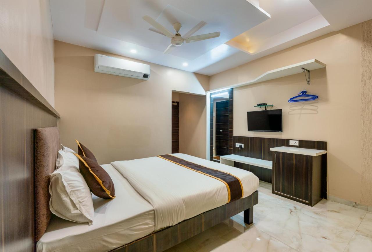 Hotel Aatithya Satkar Near Mahalaxmi Temple Колхапур Экстерьер фото